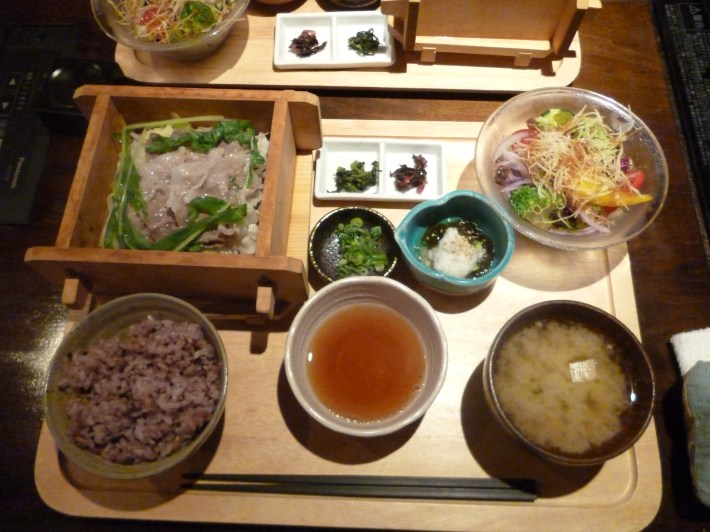 Set de menú de verano. Restaurante de Hiroshima