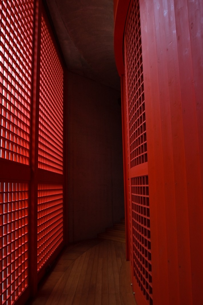 Templo del agua: Honpukuji. Entrada de luz. Tadao Ando. Foto via kwc.org